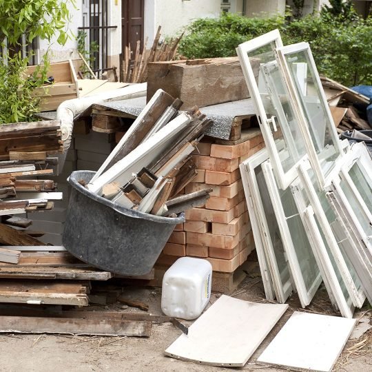 cdebris